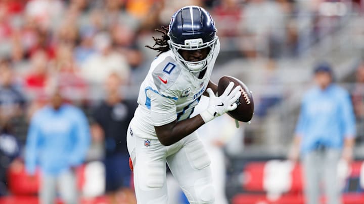 Tennessee Titans v Arizona Cardinals Tennessee Titans v Arizona Cardinals