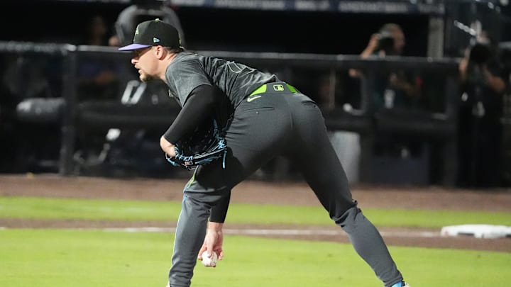 May 9, 2025; Tampa, Florida, USA; Tampa Bay Rays relief pitcher Eric Orze (17) prepares to throw a pitch against the Milwaukee Brewers during the ninth inning at George M. Steinbrenner Field. Mandatory Credit: Dave Nelson-Imagn Images