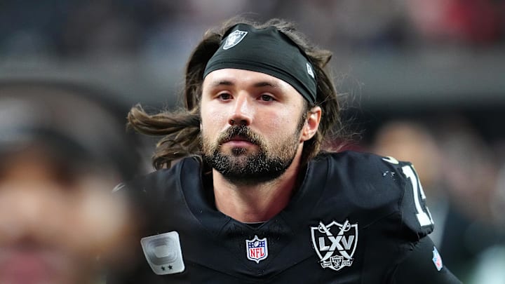 Oct 27, 2024; Paradise, Nevada, USA; Las Vegas Raiders quarterback Gardner Minshew (15) leaves the field after the Raiders were defeated by the Kansas City Chiefs 27-20 at Allegiant Stadium. Mandatory Credit: Stephen R. Sylvanie-Imagn Images Oct 27, 2024; Paradise, Nevada, USA; Las Vegas Raiders quarterback Gardner Minshew (15) leaves the field after the Raiders were defeated by the Kansas City Chiefs 27-20 at Allegiant Stadium. Mandatory Credit: Stephen R. Sylvanie-Imagn Images