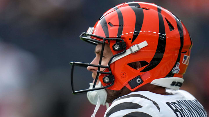 Cincinnati Bengals quarterback Jake Browning (6) warms up before the first quarter of the NFL Week 4 Monday Night Football game between the Denver Broncos and the Cincinnati Bengals at Empower Field at Mile High in Denver on Monday, Sept. 29, 2025. Cincinnati Bengals quarterback Jake Browning (6) warms up before the first quarter of the NFL Week 4 Monday Night Football game between the Denver Broncos and the Cincinnati Bengals at Empower Field at Mile High in Denver on Monday, Sept. 29, 2025.