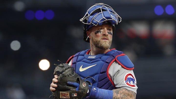Jun 20, 2023; Pittsburgh, Pennsylvania, USA; Chicago Cubs catcher Tucker Barnhart (18) looks to the