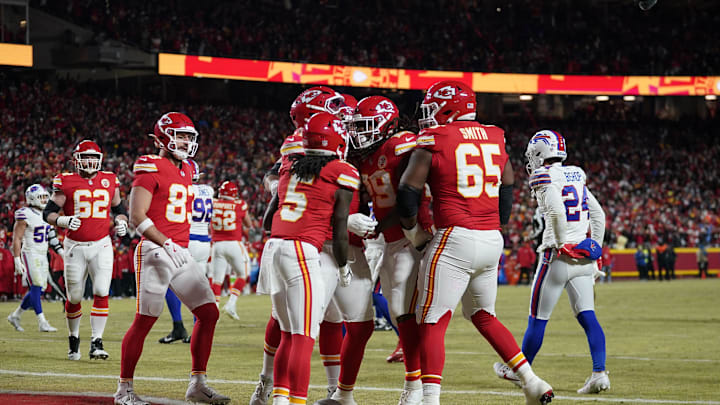 Jan 26, 2025; Kansas City, MO, USA; Kansas City Chiefs running back Kareem Hunt (29) reacts after scoring a touchdown against the Buffalo Bills during the first half in the AFC Championship game at GEHA Field at Arrowhead Stadium. Mandatory Credit: Denny Medley-Imagn Images