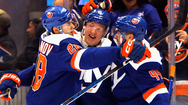 Edmonton Oilers v New York Islanders