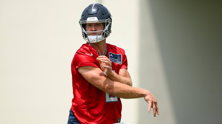Tennessee Titans quarterback Will Levis throws a pass during minicamp at Nissan Stadium. Mandatory Credit: Steve Roberts-Imagn Images Tennessee Titans quarterback Will Levis throws a pass during minicamp at Nissan Stadium. Mandatory Credit: Steve Roberts-Imagn Images
