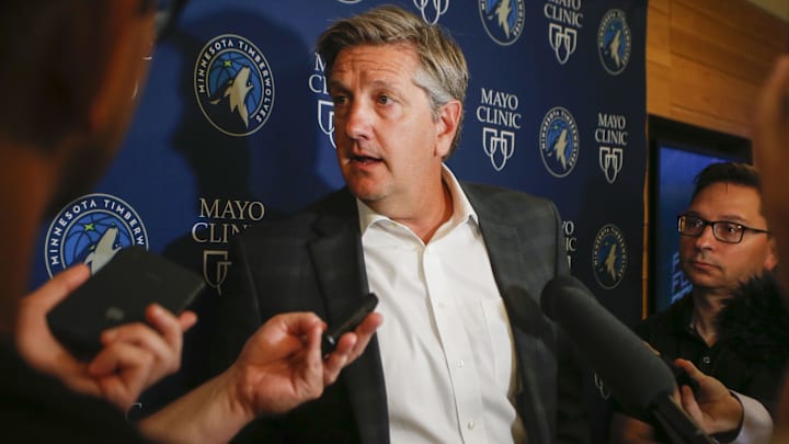 Timberwolves head coach Chris Finch.