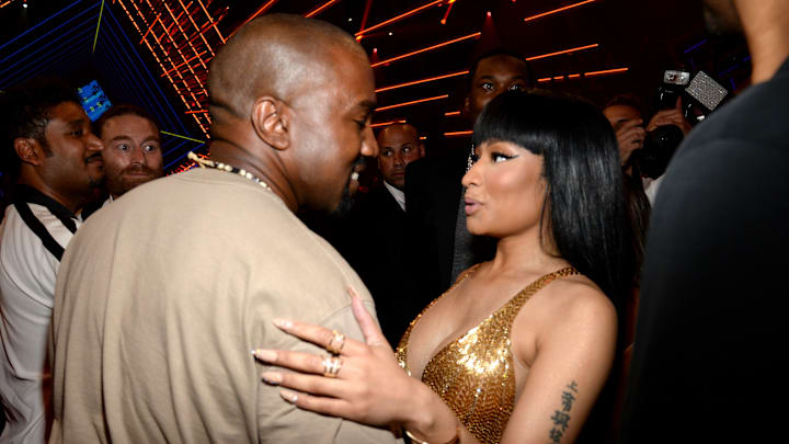 2015 MTV Video Music Awards - Backstage