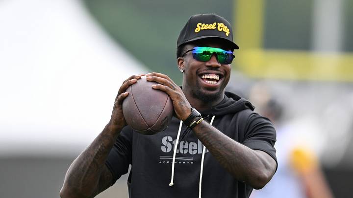 Pittsburgh Steelers cornerback Joey Porter Jr. (24) Pittsburgh Steelers cornerback Joey Porter Jr. (24)