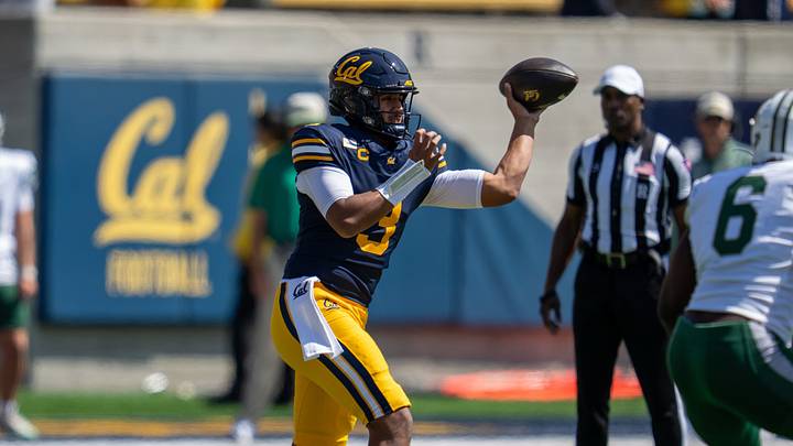Cal quarterback Jaron-Keawe Sagapolutele Cal quarterback Jaron-Keawe Sagapolutele