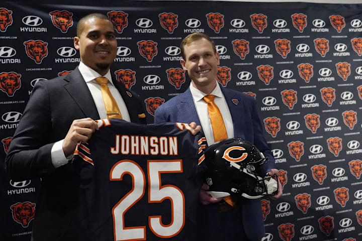 Chicago Bears sign GM Ryan Poles to huge contract extension