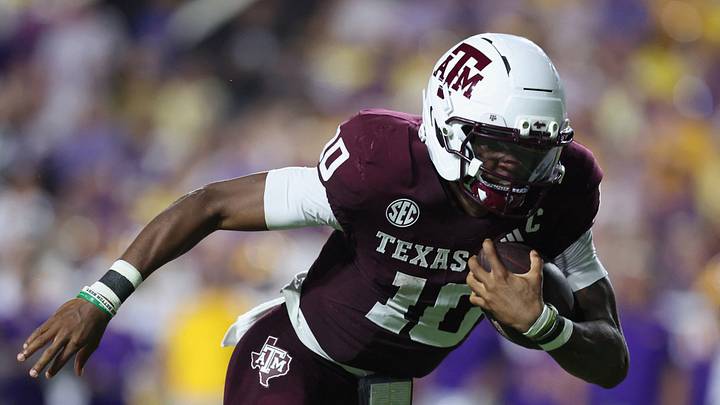 Sep 26, 2026; Baton Rouge, Louisiana, USA; Texas A&M Aggies quarterback Marcel Reed (10) carries the ball during the second quarter against the LSU Tigers at Tiger Stadium. Mandatory Credit: Stephen Lew-Imagn Images Sep 26, 2026; Baton Rouge, Louisiana, USA; Texas A&M Aggies quarterback Marcel Reed (10) carries the ball during the second quarter against the LSU Tigers at Tiger Stadium. Mandatory Credit: Stephen Lew-Imagn Images