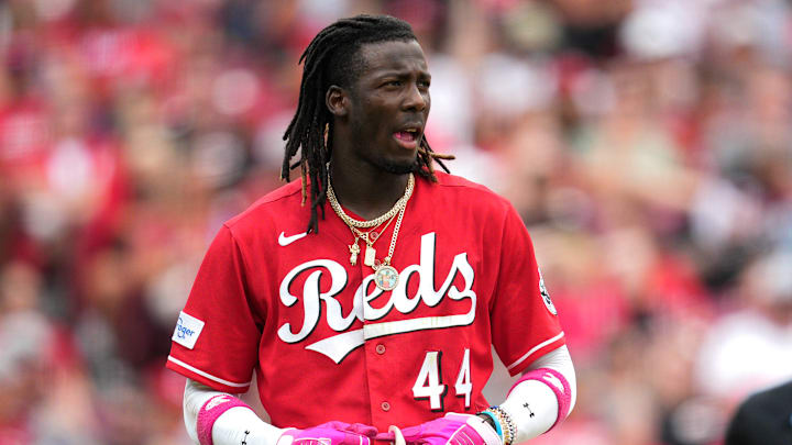 Elly De La Cruz juega para los Rojos de Cincinnati en la MLB 