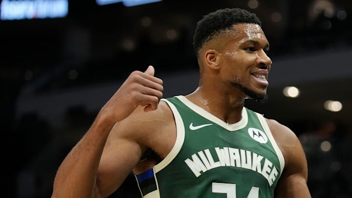 Cleveland Cavaliers v Milwaukee Bucks