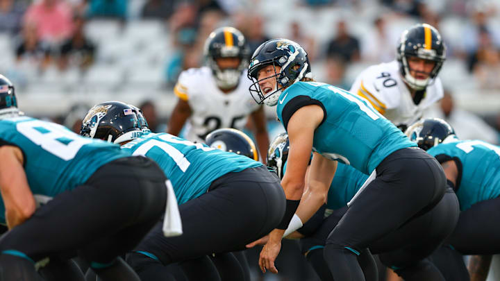 Aug 20, 2022; Jacksonville, Florida, USA; Jacksonville Jaguars quarterback Trevor Lawrence (16) calls a play at the line against the Pittsburgh Stealers in the first quarter at TIAA Bank Field. Mandatory Credit: Nathan Ray Seebeck-Imagn Images Aug 20, 2022; Jacksonville, Florida, USA; Jacksonville Jaguars quarterback Trevor Lawrence (16) calls a play at the line against the Pittsburgh Stealers in the first quarter at TIAA Bank Field. Mandatory Credit: Nathan Ray Seebeck-Imagn Images