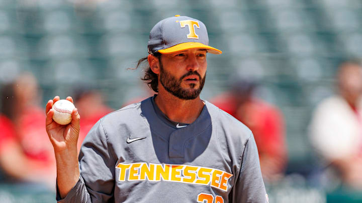 Tony Vitello, Tennessee Volunteers