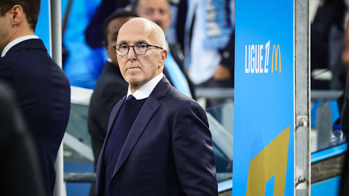 Frank McCourt a rencontré un groupe de joueurs