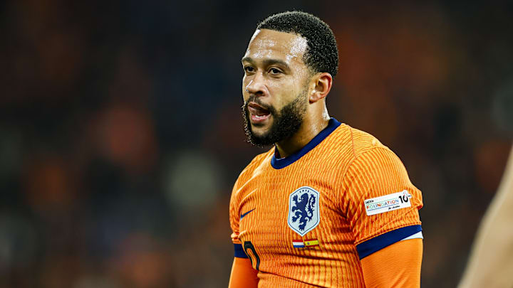 Memphis Depay retornou à seleção da Holanda após quase 300 dias de ausência