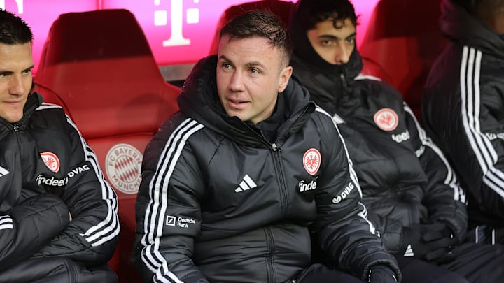 In den vergangenen Wochen saß Mario Götze mindestens noch auf der Bank