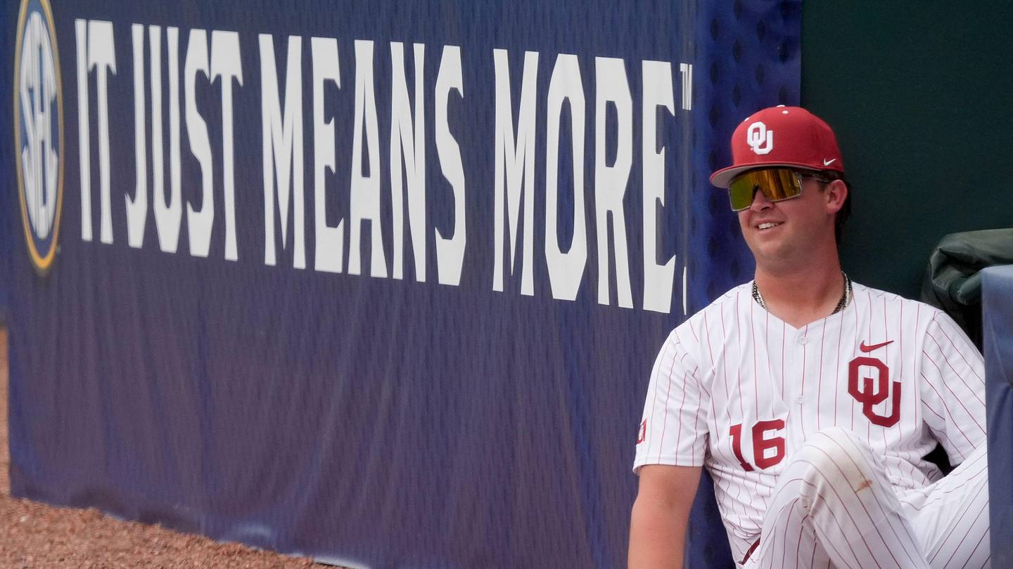 Oklahoma's Big Bat Hero From Atlanta Hopes to Carry Momentum into Super Regionals