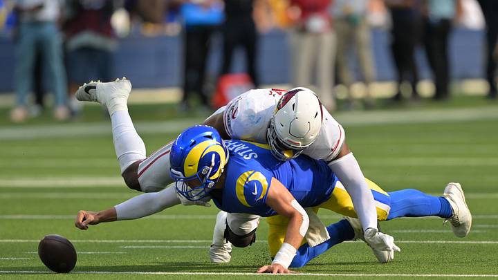 Los Angeles Rams quarterback Matthew Stafford (9)