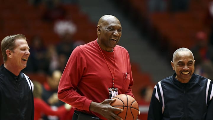Jan 4, 2017; Houston, TX, USA; Broadcaster and former Houston Cougars player Elvin Hayes is the honorary captain before a game against the Tulsa Golden Hurricane at Hofheinz Pavilion. Mandatory Credit: Troy Taormina-Imagn Images