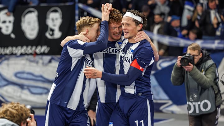 Julian Eitschberger (li.) sorgt für Ärger bei Hertha