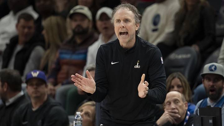 Nov 19, 2025; Minneapolis, Minnesota, USA; Washington Wizards head coach Brian Keefe looks on in the second half against the Minnesota Timberwolves at Target Center. Mandatory Credit: Jesse Johnson-Imagn Images