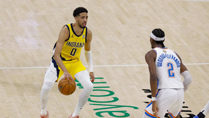Jun 16, 2025; Oklahoma City, Oklahoma, USA; Indiana Pacers guard Tyrese Haliburton (0) brings the ball up court against Oklahoma City Thunder guard Shai Gilgeous-Alexander (2) during the third quarter in game five of the 2025 NBA Finals at Paycom Center. Mandatory Credit: Alonzo Adams-Imagn Images Jun 16, 2025; Oklahoma City, Oklahoma, USA; Indiana Pacers guard Tyrese Haliburton (0) brings the ball up court against Oklahoma City Thunder guard Shai Gilgeous-Alexander (2) during the third quarter in game five of the 2025 NBA Finals at Paycom Center. Mandatory Credit: Alonzo Adams-Imagn Images