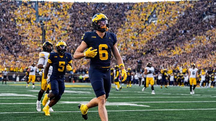 Michigan wide receiver JJ Buchanan (6) runs into the end zone for a touchdown against Iowa during the second half at Michigan Stadium in Ann Arbor on Saturday, Sept. 26, 2026. Michigan wide receiver JJ Buchanan (6) runs into the end zone for a touchdown against Iowa during the second half at Michigan Stadium in Ann Arbor on Saturday, Sept. 26, 2026.