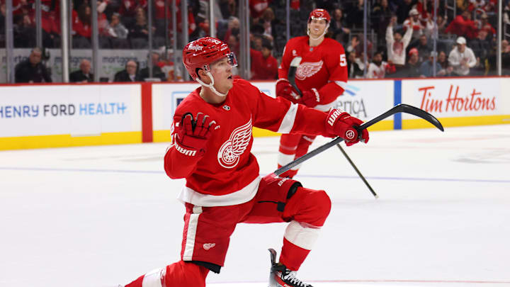 Calgary Flames v Detroit Red Wings