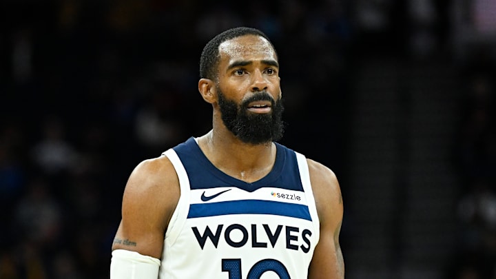 Indiana Pacers v Minnesota Timberwolves