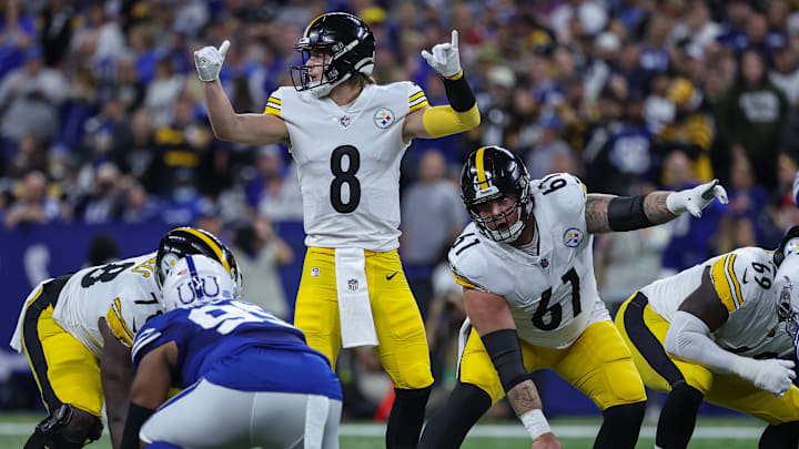 Pittsburgh Steelers v Indianapolis Colts