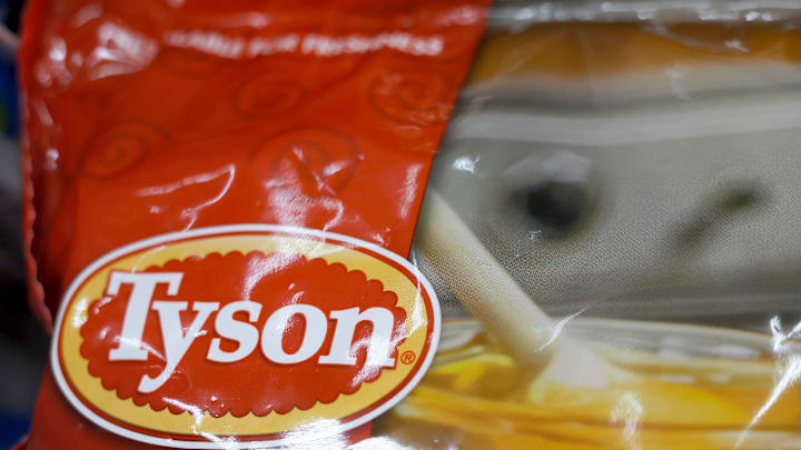 Tyson To Close Four Plants As Chicken Sales Weaken