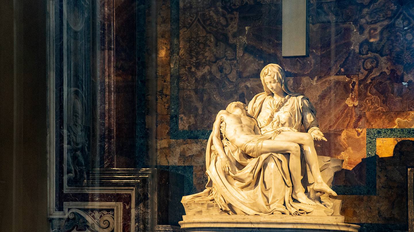 15 Things You Should Know About Michelangeloâs PietÃ