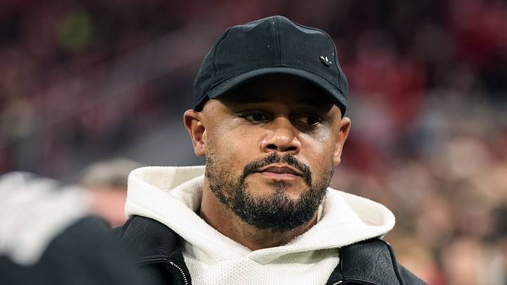 Vincent Kompany wird den Bayern noch eine Weile fehlen Vincent Kompany wird den Bayern noch eine Weile fehlen