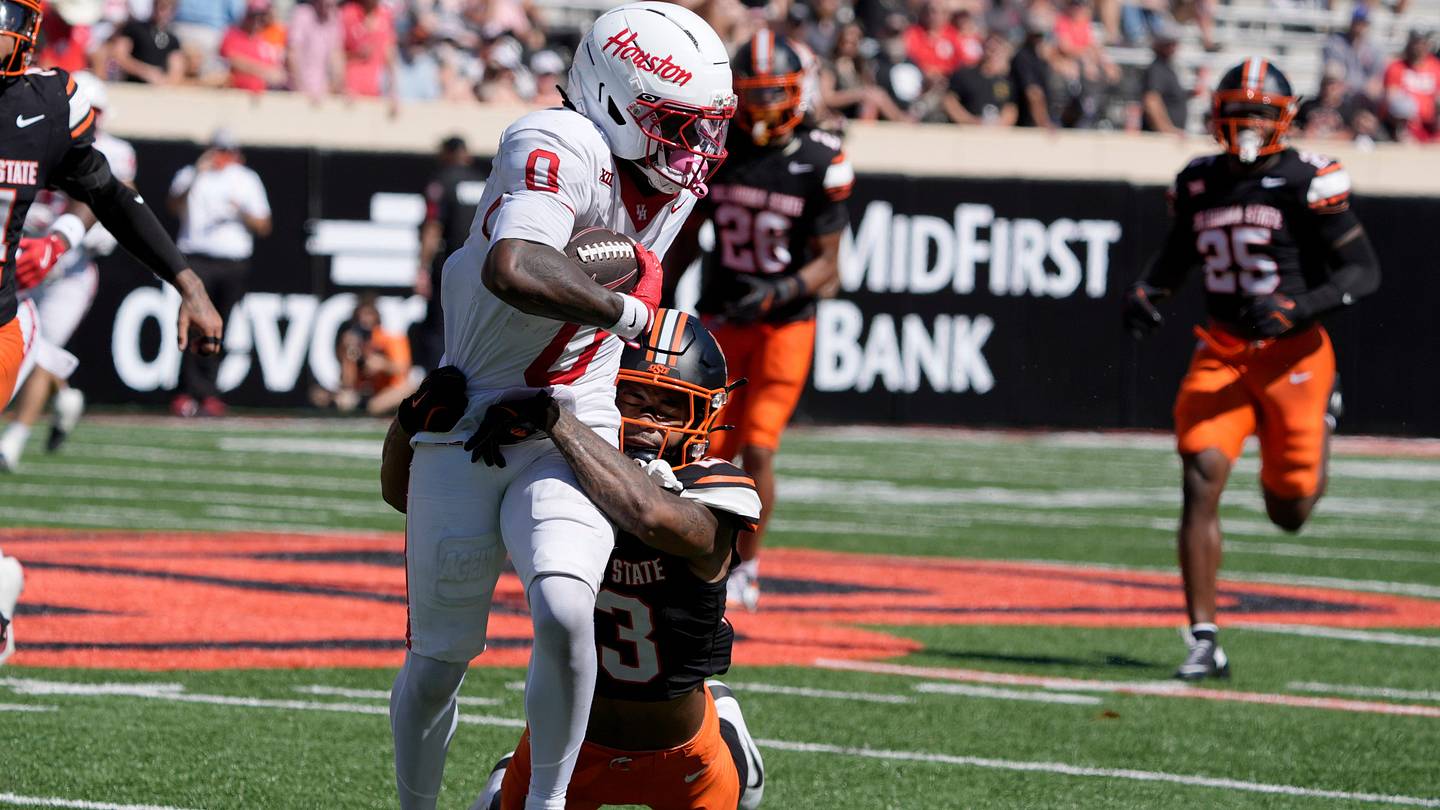 Timer Set Keys Houston Football Kickoff Time, TV Details Set for Matchup vs. No. 18 ...