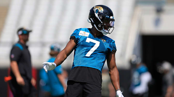 Jacksonville Jaguars wide receiver Zay Jones (7) looks on during an organized team activity Tuesday.