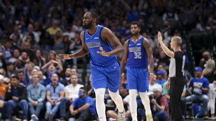 Dallas Mavericks, Theo Pinson