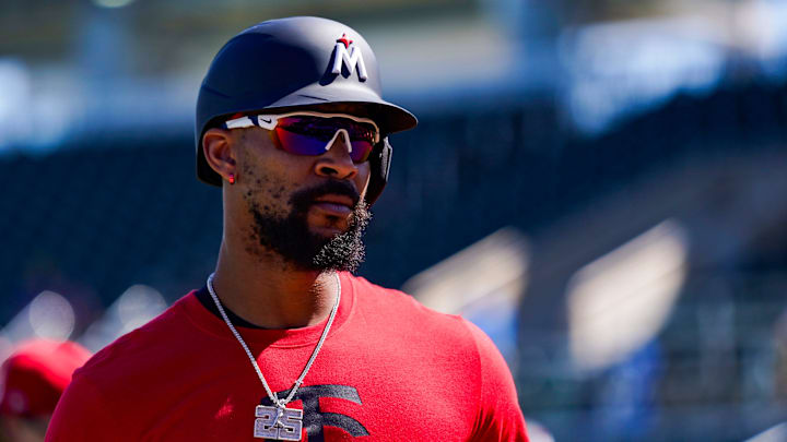 Outfielder Byron Buxton walks to the dugout after a live batting practice session during the Minnesota Twins' first full-squad workout of spring training at the Lee Health Sports Complex in Fort Myers, Fla., on Monday, Feb. 17, 2025.