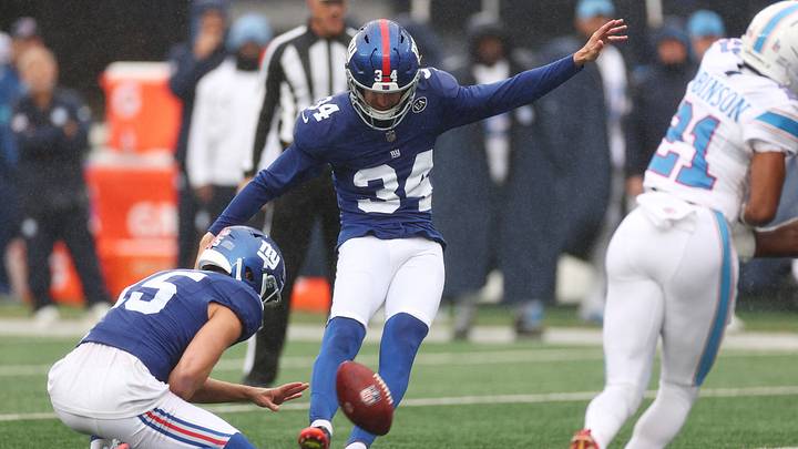 Sep 27, 2026; East Rutherford, New Jersey, USA; New York Giants kicker Dominic Zvada (34) kicks a field goal against the Tennessee Titans during the first quarter at MetLife Stadium. Sep 27, 2026; East Rutherford, New Jersey, USA; New York Giants kicker Dominic Zvada (34) kicks a field goal against the Tennessee Titans during the first quarter at MetLife Stadium.