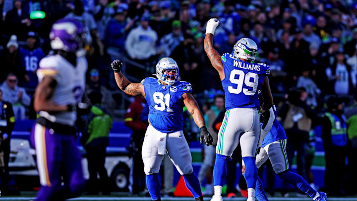 Nov 30, 2025; Seattle, Washington, USA; Seattle Seahawks defensive end Leonard Williams (99) celebrates after a play during the first half against the Minnesota Vikings at Lumen Field. Mandatory Credit: Kevin Ng-Imagn Images Nov 30, 2025; Seattle, Washington, USA; Seattle Seahawks defensive end Leonard Williams (99) celebrates after a play during the first half against the Minnesota Vikings at Lumen Field. Mandatory Credit: Kevin Ng-Imagn Images