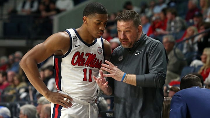 Feb 28, 2024; Oxford, Mississippi, USA; Mississippi Rebels head coach Chris Beard (right) talks with guard Matthew Murrell (11) during the second half against the Alabama Crimson Tide at The Sandy and John Black Pavilion at Ole Miss. Mandatory Credit: Petre Thomas-Imagn Images Feb 28, 2024; Oxford, Mississippi, USA; Mississippi Rebels head coach Chris Beard (right) talks with guard Matthew Murrell (11) during the second half against the Alabama Crimson Tide at The Sandy and John Black Pavilion at Ole Miss. Mandatory Credit: Petre Thomas-Imagn Images