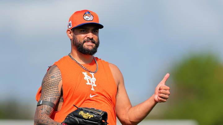 Feb 15, 2025; Port St. Lucie, FL, USA; New York Mets starting pitcher Sean Manaea (59) reacts during a spring training workout at Clover Park. Mandatory Credit: Sam Navarro-Imagn Images