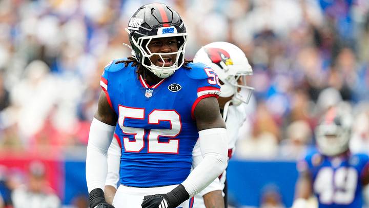 Giants rookie Arvell Reese delivered a dominant Week 4 performance against the Cardinals. Giants rookie Arvell Reese delivered a dominant Week 4 performance against the Cardinals.