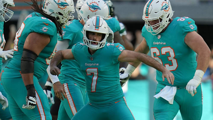 Miami Dolphins place kicker Jason Sanders (7) celebrates a go ahead field goal with seconds left in