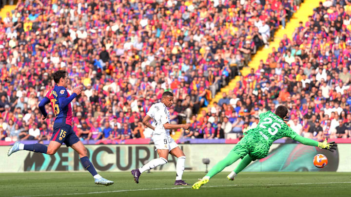FC Barcelona v Real Madrid CF - La Liga EA Sports