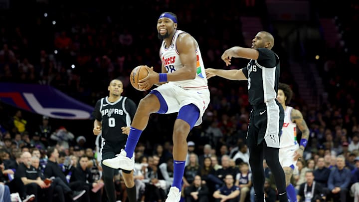 Guerschon Yabusele, Chris Paul