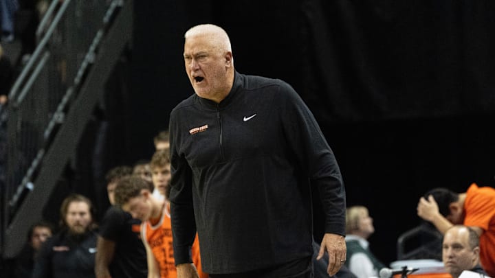 Oregon State coach Wayne Tinkle calls to his team during the second half of their game against Oregon at Matthew Knight Arena in Eugene Nov. 17, 2025.