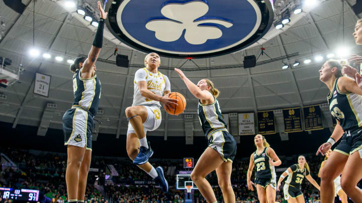 Notre Dame guard Hannah Hidalgo (3) goes up for a shot against Purdue Notre Dame guard Hannah Hidalgo (3) goes up for a shot against Purdue