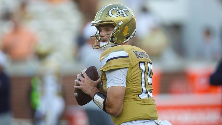 Sep 12, 2026; Atlanta, Georgia, USA; Georgia Tech Yellow Jackets quarterback Alberto Mendoza (15) prepares for a game against the Tennessee Volunteers at Bobby Dodd Stadium at Hyundai Field. Mandatory Credit: Brett Davis-Imagn Images Sep 12, 2026; Atlanta, Georgia, USA; Georgia Tech Yellow Jackets quarterback Alberto Mendoza (15) prepares for a game against the Tennessee Volunteers at Bobby Dodd Stadium at Hyundai Field. Mandatory Credit: Brett Davis-Imagn Images