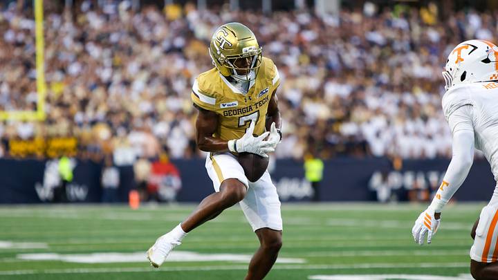 Sep 12, 2026; Atlanta, Georgia, USA; Georgia Tech Yellow Jackets wide receiver Dalen Penson (7) catches a pass against the Tennessee Volunteers in the first quarter at Bobby Dodd Stadium at Hyundai Field. Mandatory Credit: Brett Davis-Imagn Images Sep 12, 2026; Atlanta, Georgia, USA; Georgia Tech Yellow Jackets wide receiver Dalen Penson (7) catches a pass against the Tennessee Volunteers in the first quarter at Bobby Dodd Stadium at Hyundai Field. Mandatory Credit: Brett Davis-Imagn Images
